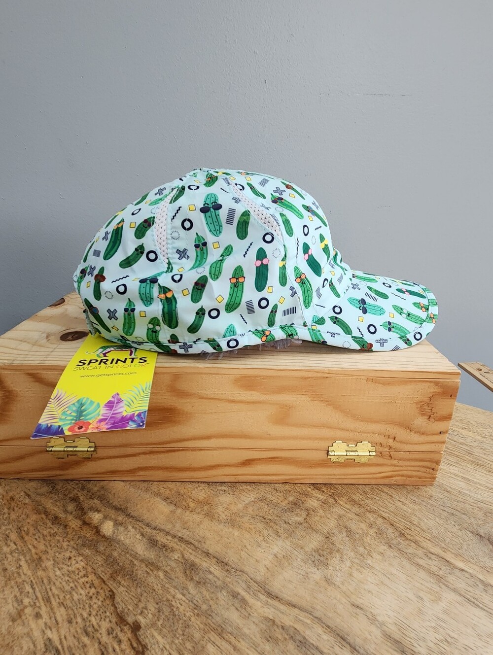 Sprints Pickles Unisex Running Baseball Hat - NWT - Picture 2 of 11